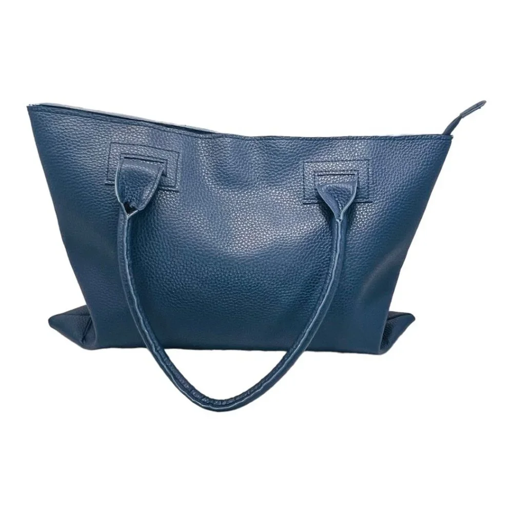 MSC Faux Leather Bucket/Tote Top Handle Bag With Polk Dot Interior - Picture 2 of 14